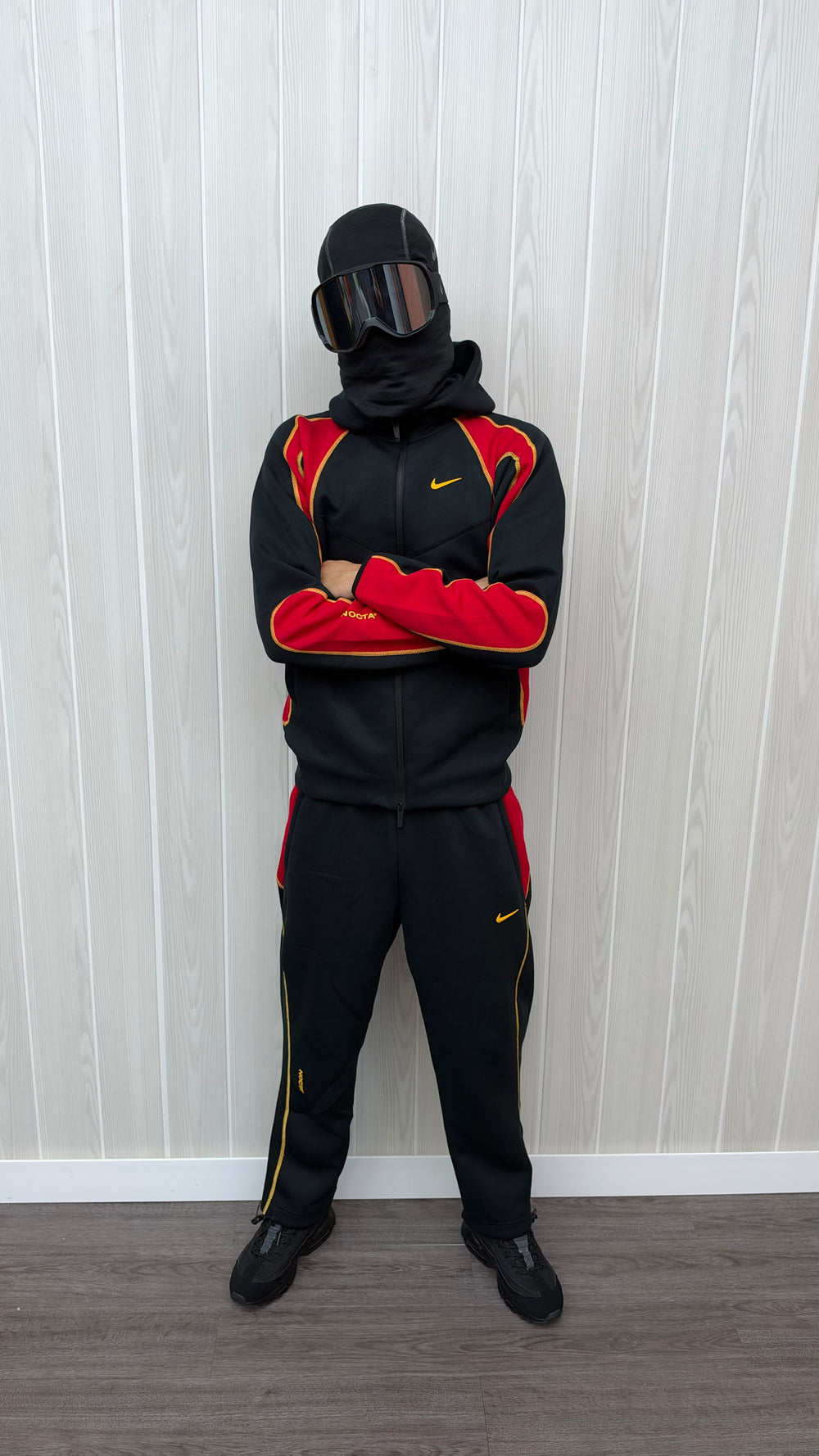 NIKE TECH NOCTA