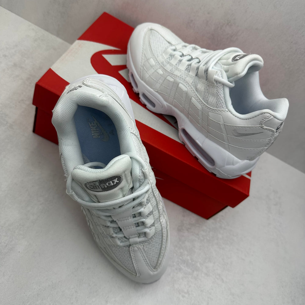 NIKE AIR MAX 95