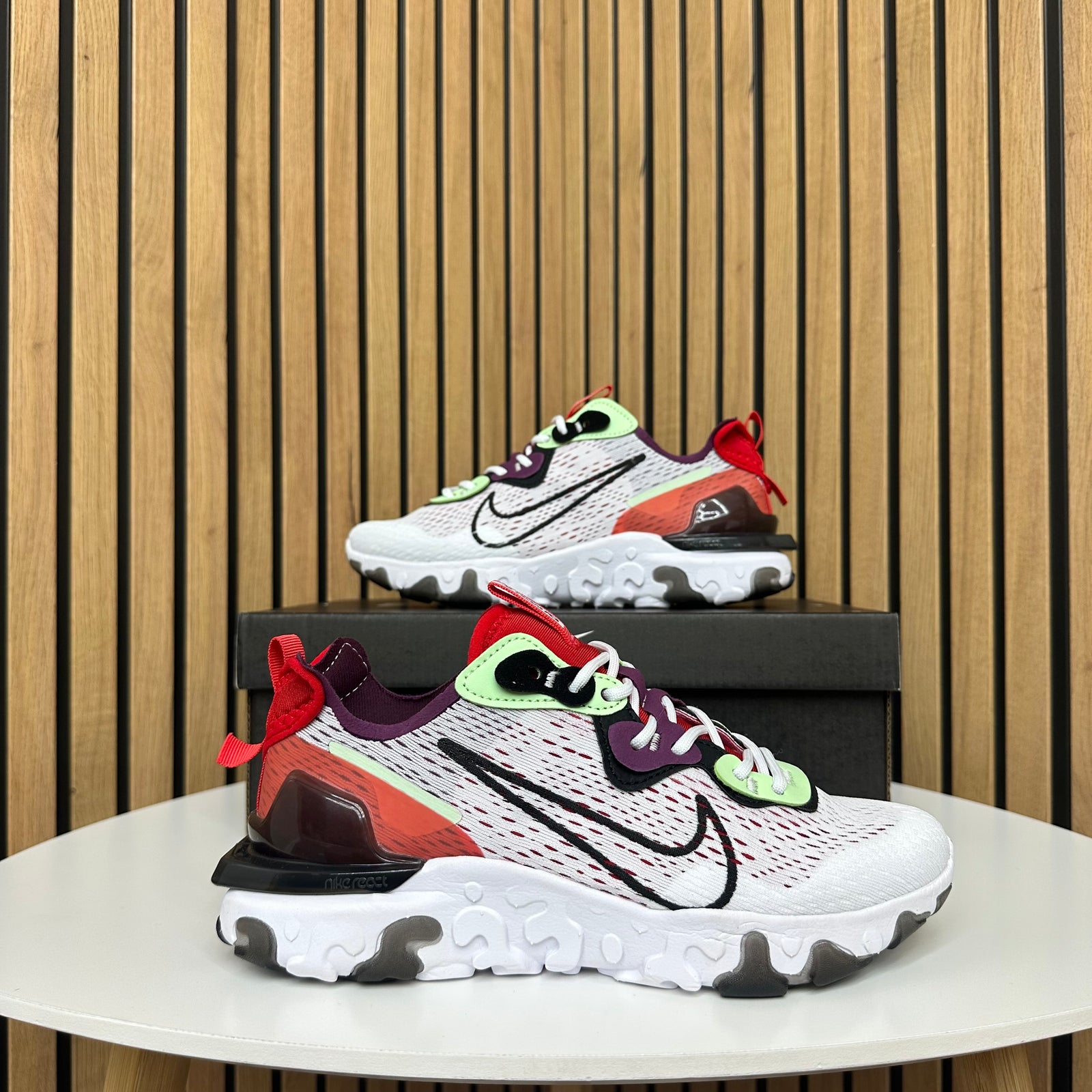 NIKE REACT VISION