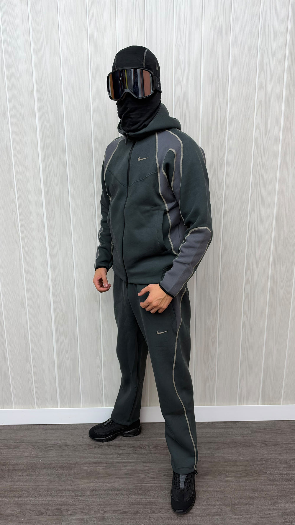 NIKE TECH NOCTA