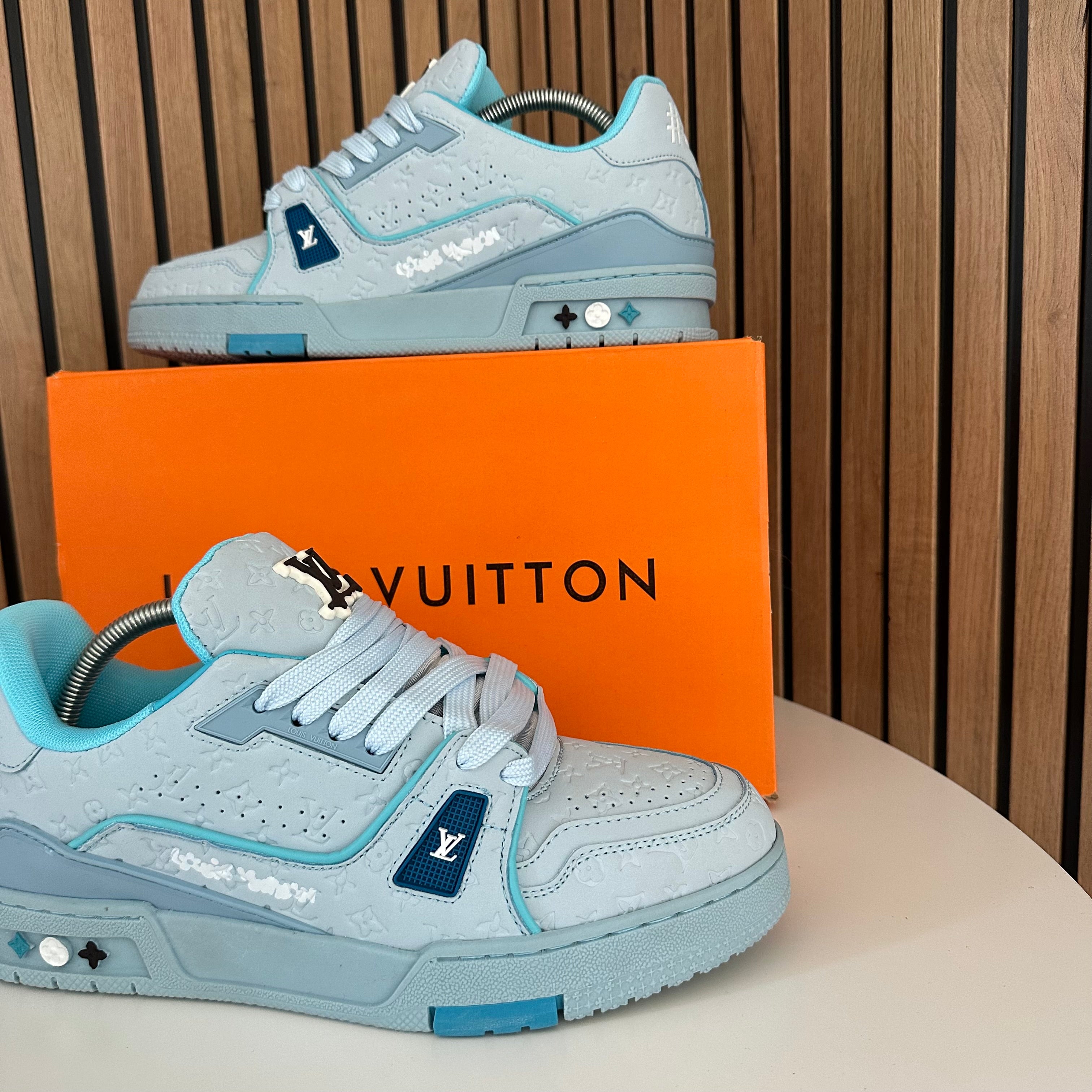 LV TRAINER BLUE