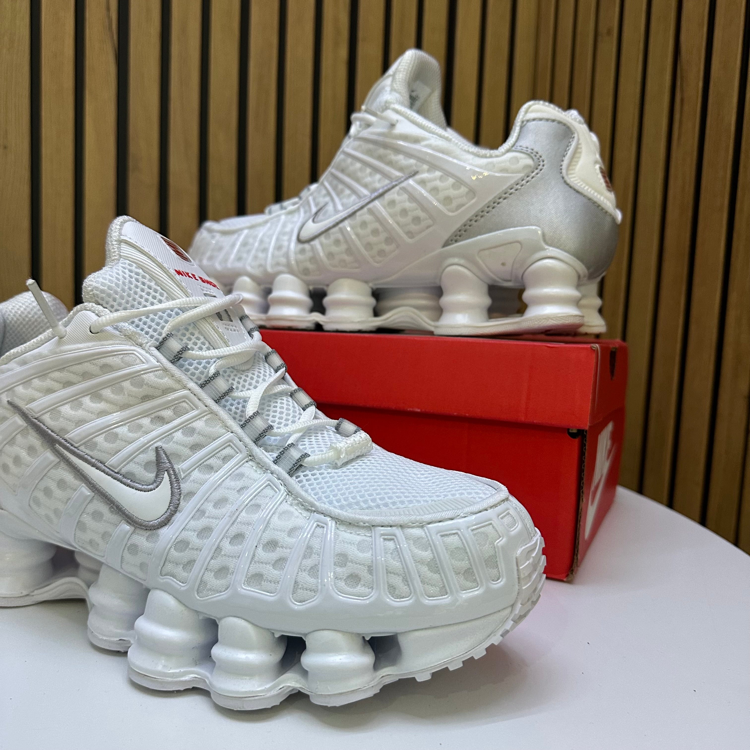 NIKE SHOX TL WHITE
