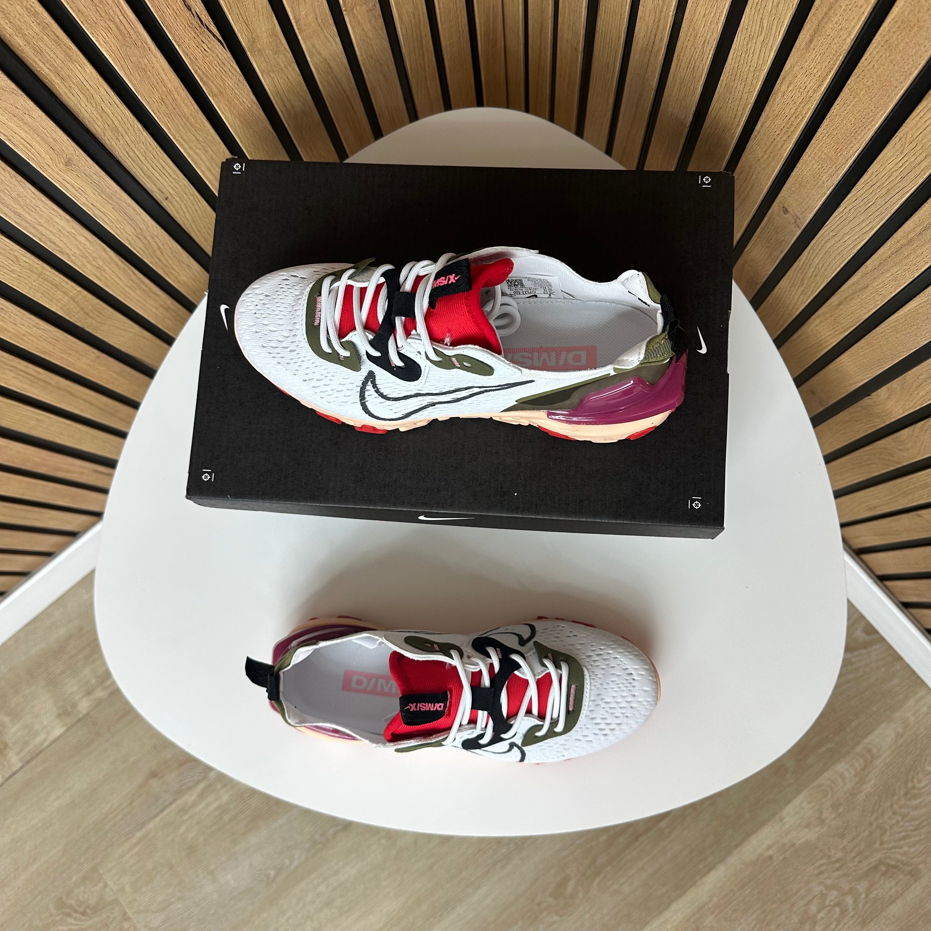 NIKE REACT VISION
