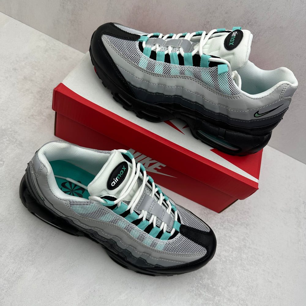 NIKE AIR MAX 95