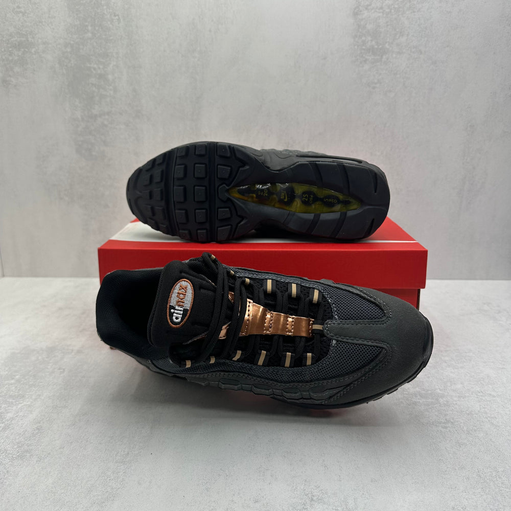 NIKE AIR MAX 95