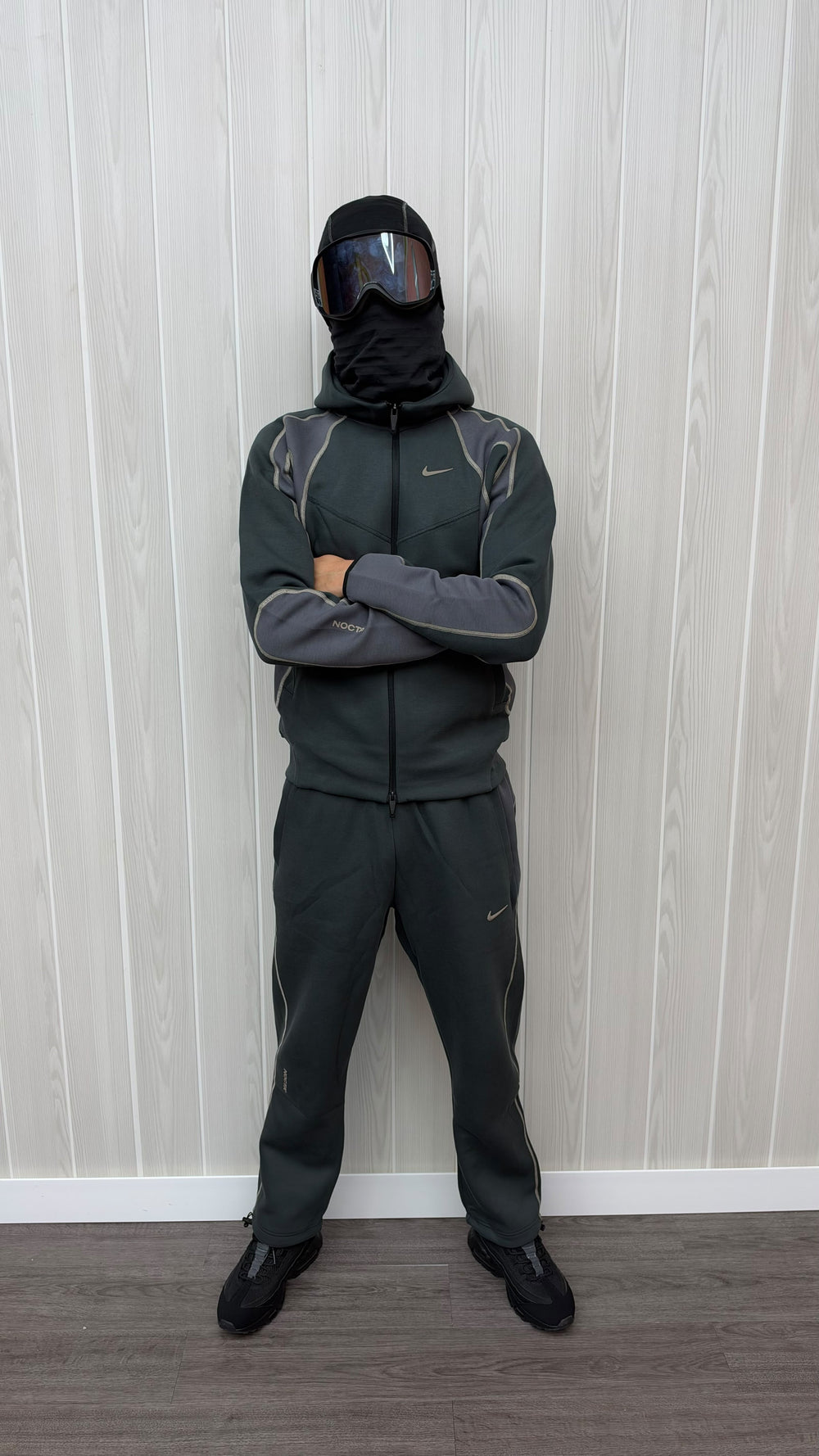NIKE TECH NOCTA