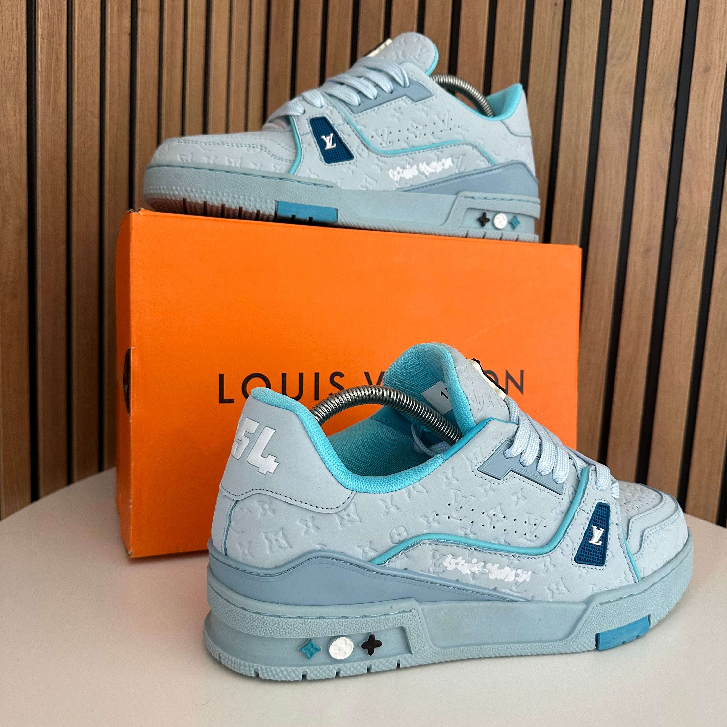 LV TRAINER BLUE