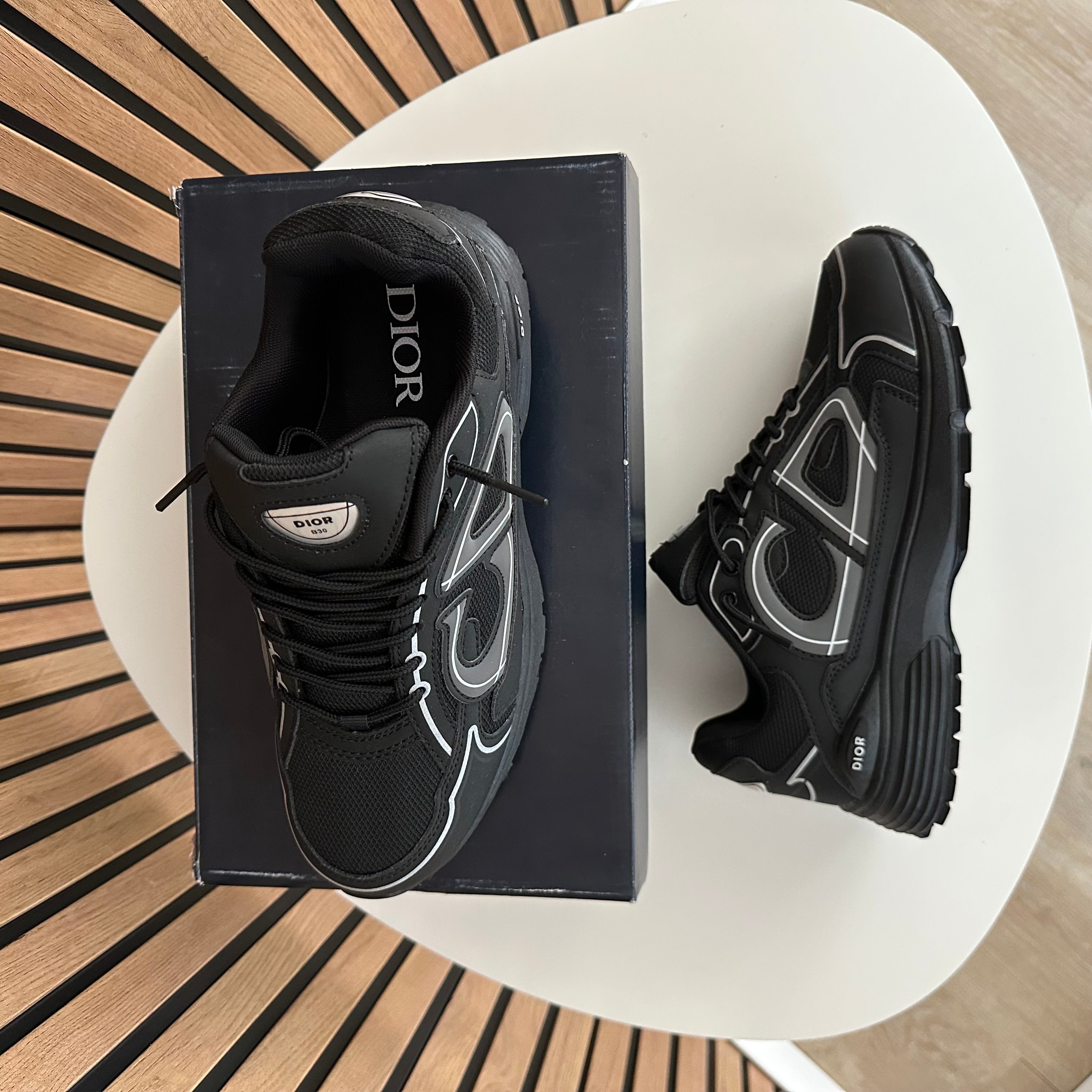 DIOR B30 BLACK