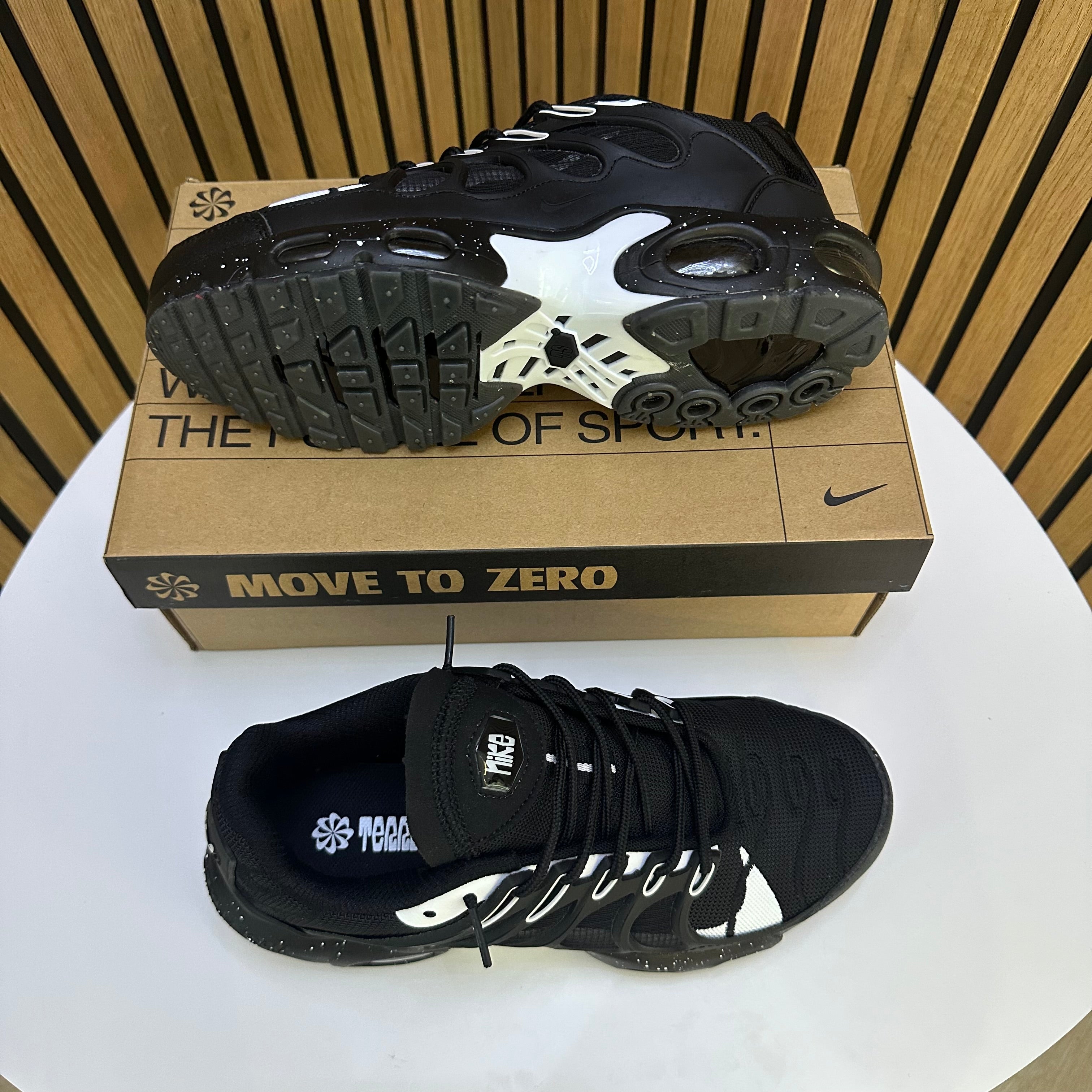 NIKE TERRASCAPE BLACK