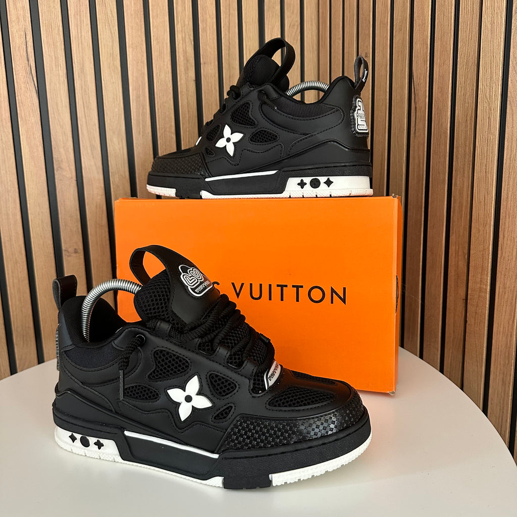 LV SKATE BLACK