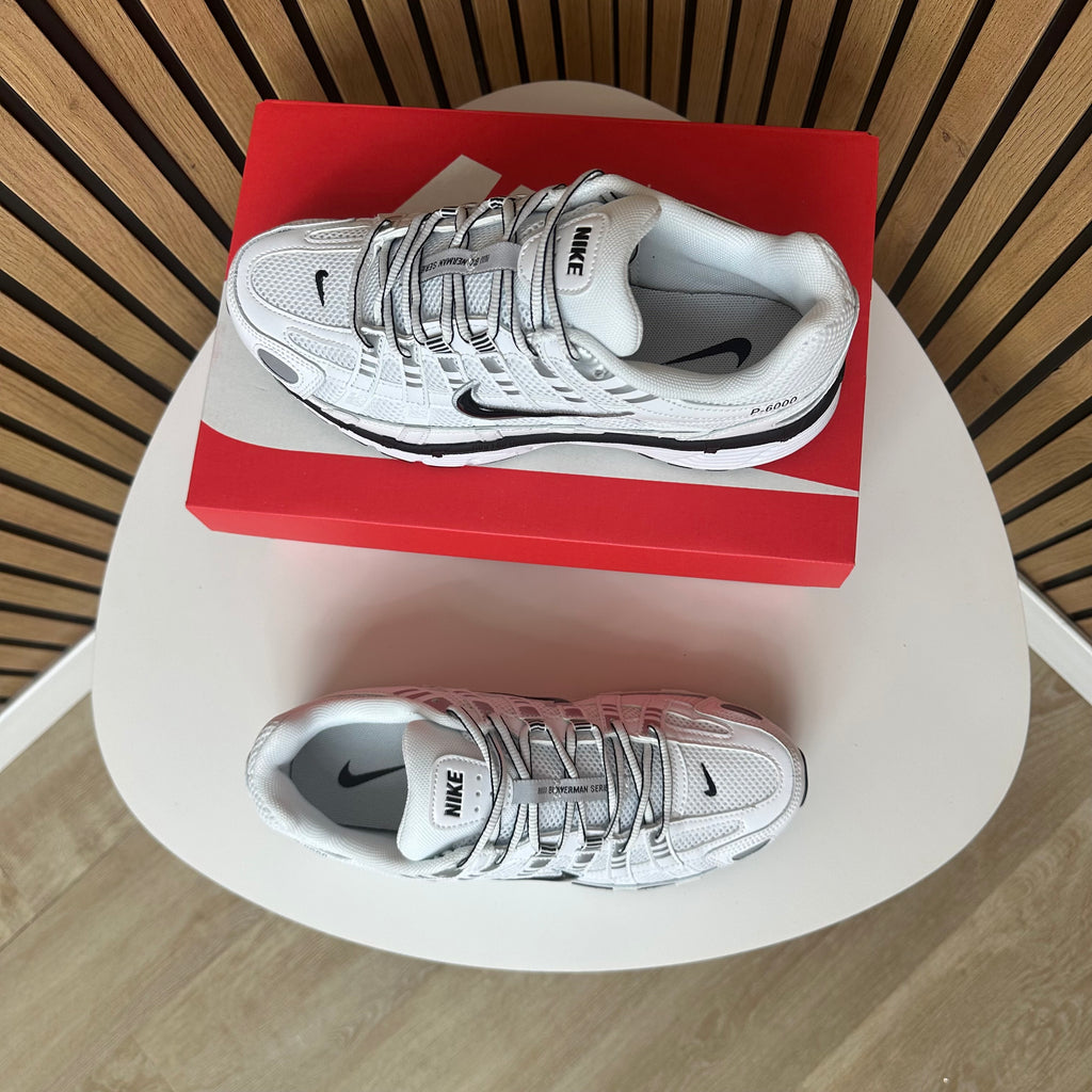 NIKE P6000