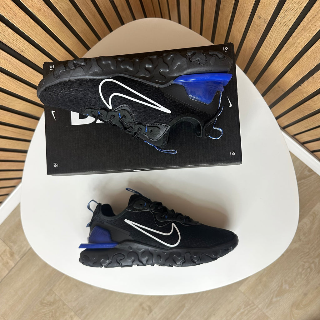 NIKE REACT VISION