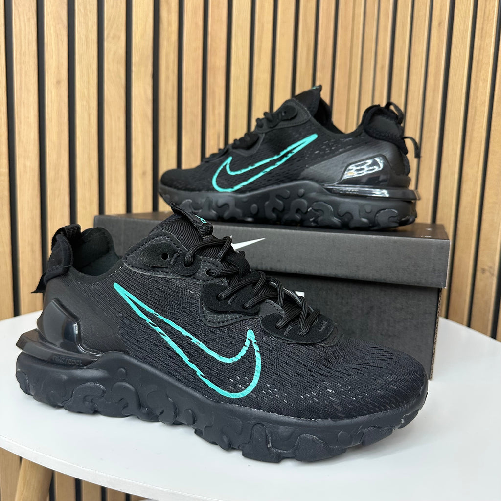 NIKE REACT VISION