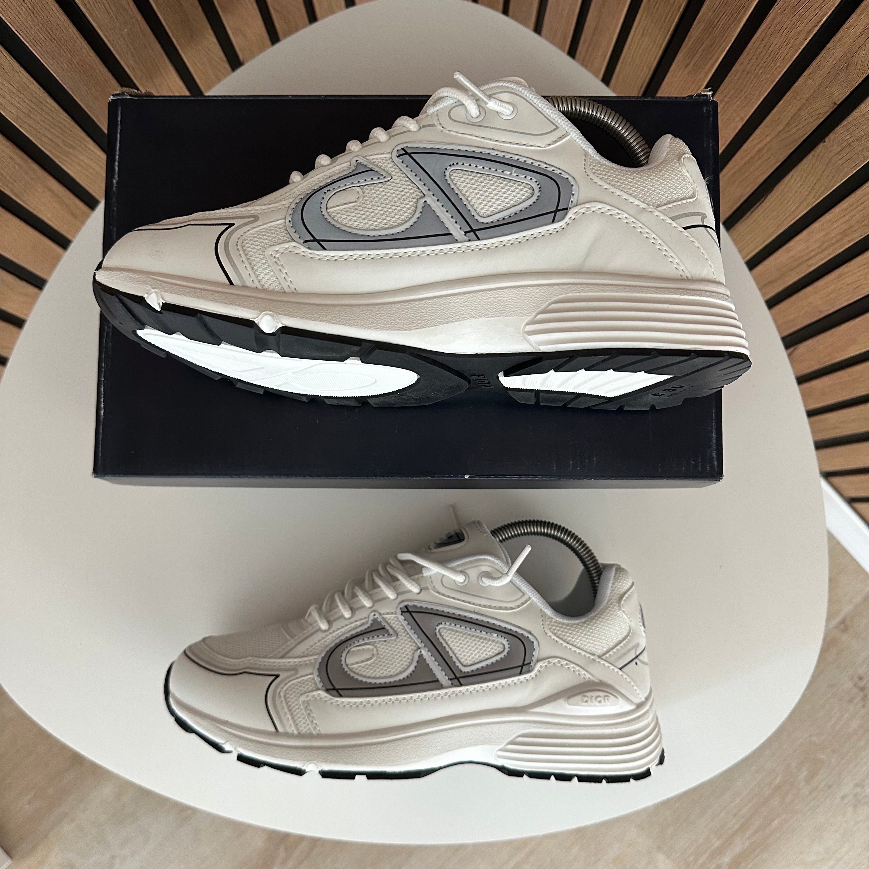 DIOR B30 WHITE