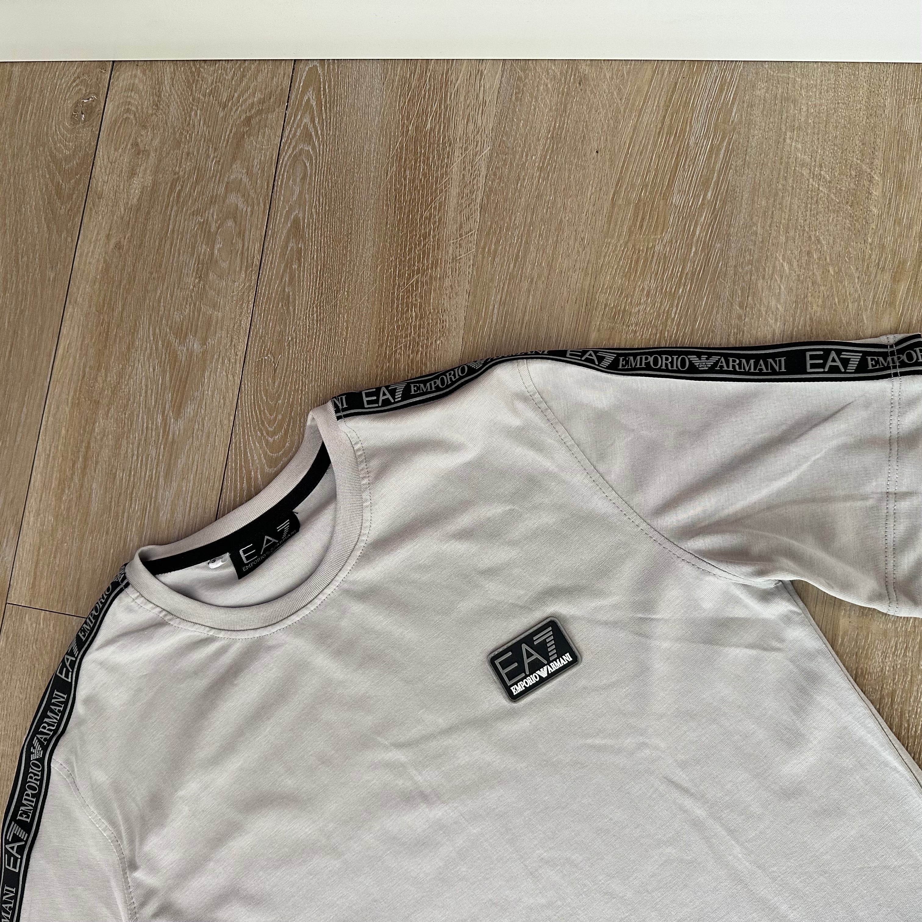 CONJUNTO EA7