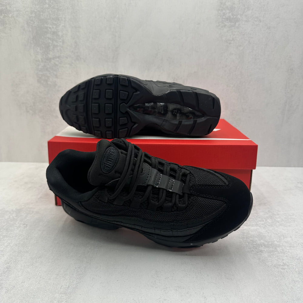 NIKE AIR MAX 95