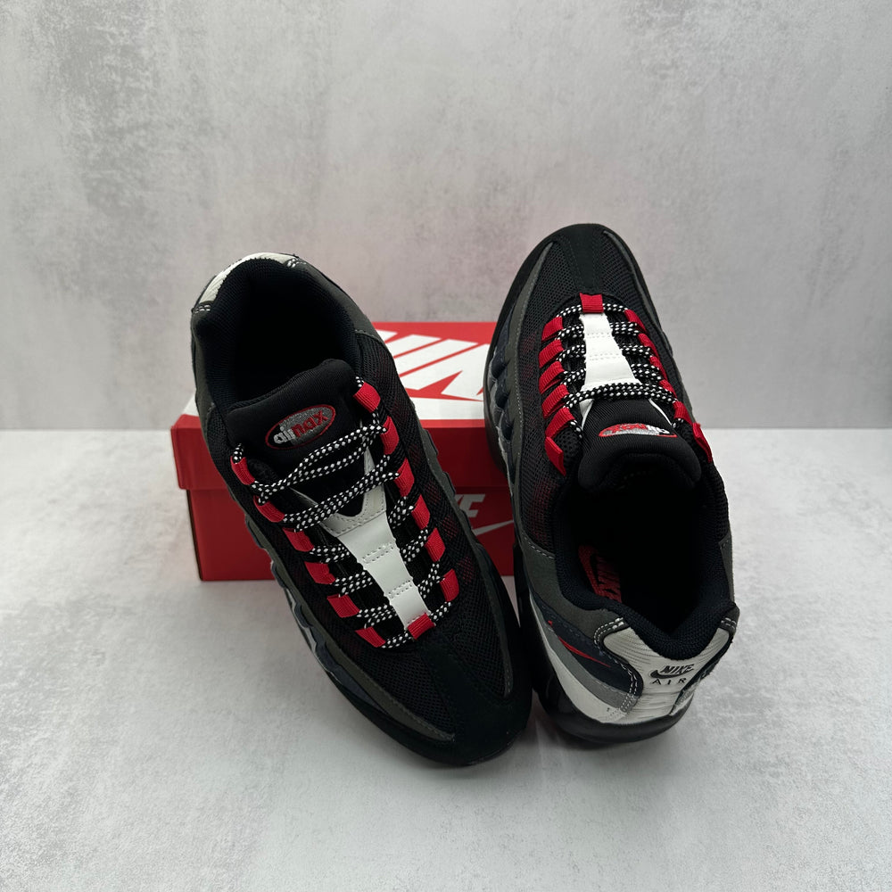 NIKE AIR MAX 95