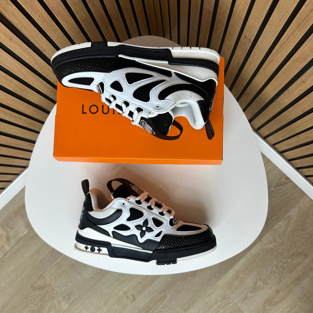LV SKATE BLACK & WHITE