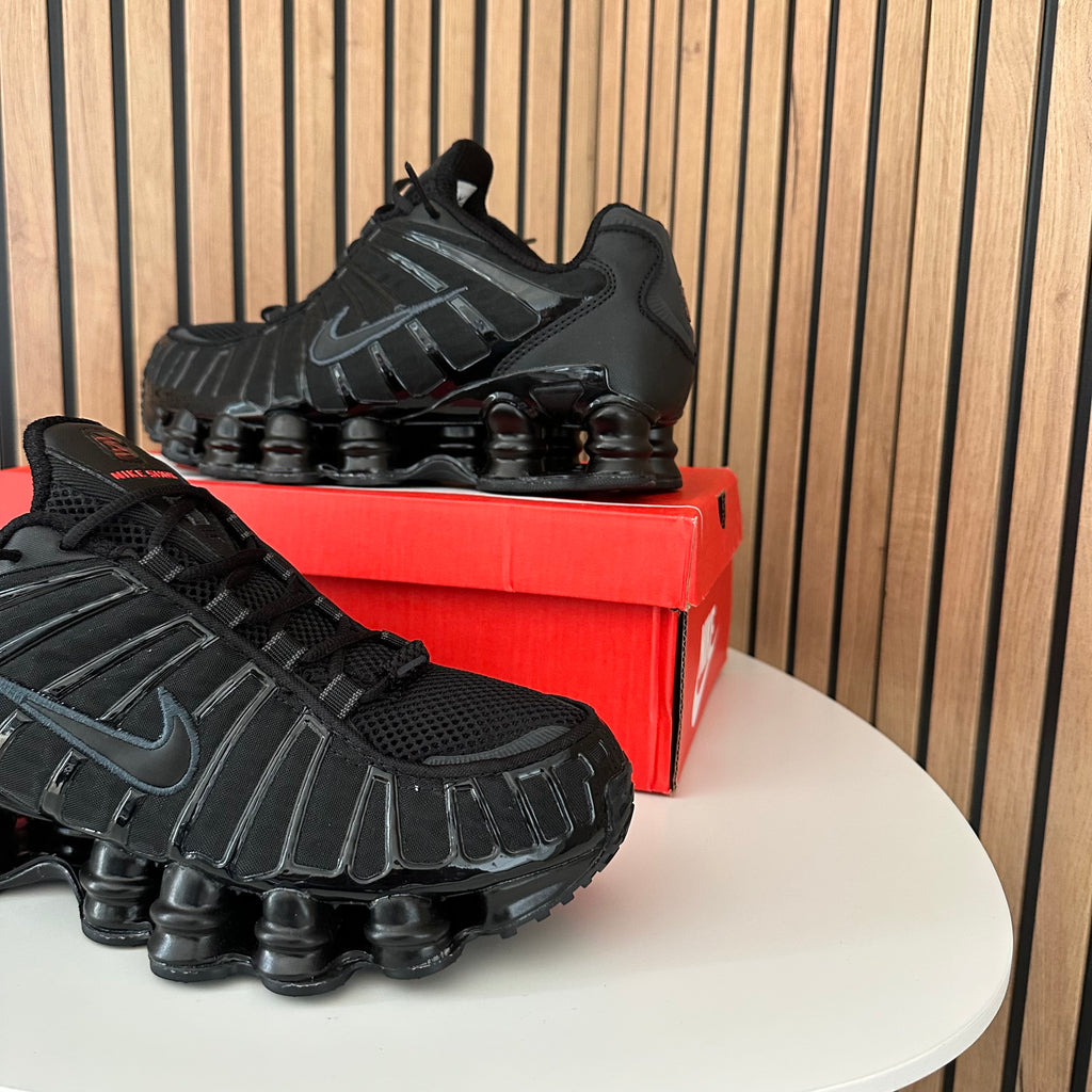 NIKE SHOX TL BLACK