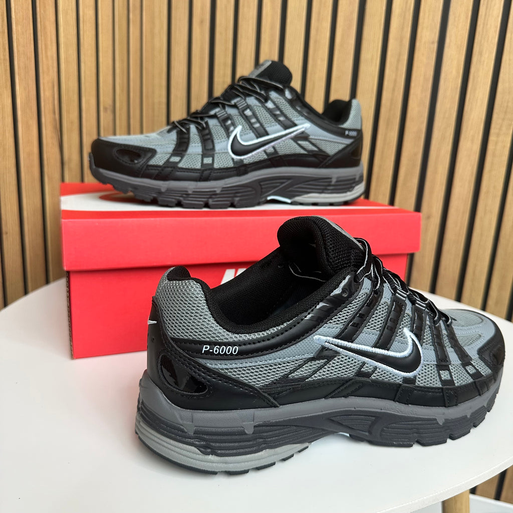 NIKE P6000