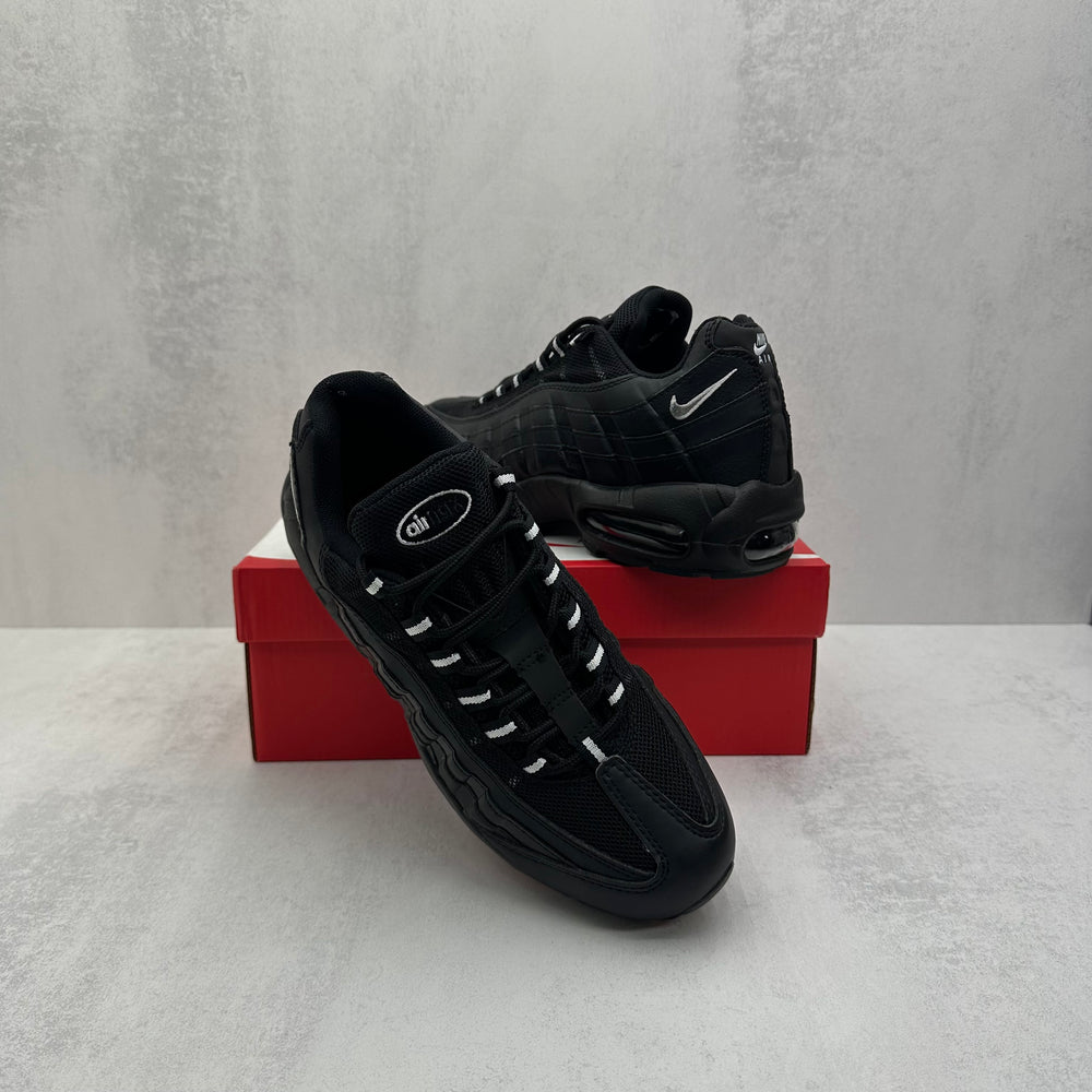 NIKE AIR MAX 95