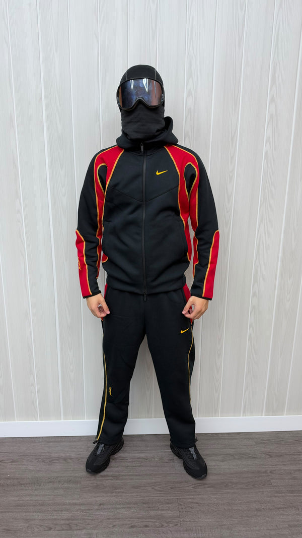 NIKE TECH NOCTA