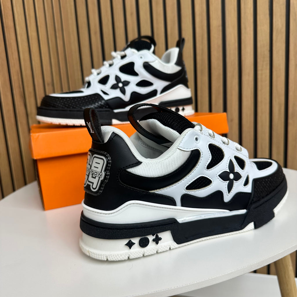 LV SKATE BLACK & WHITE