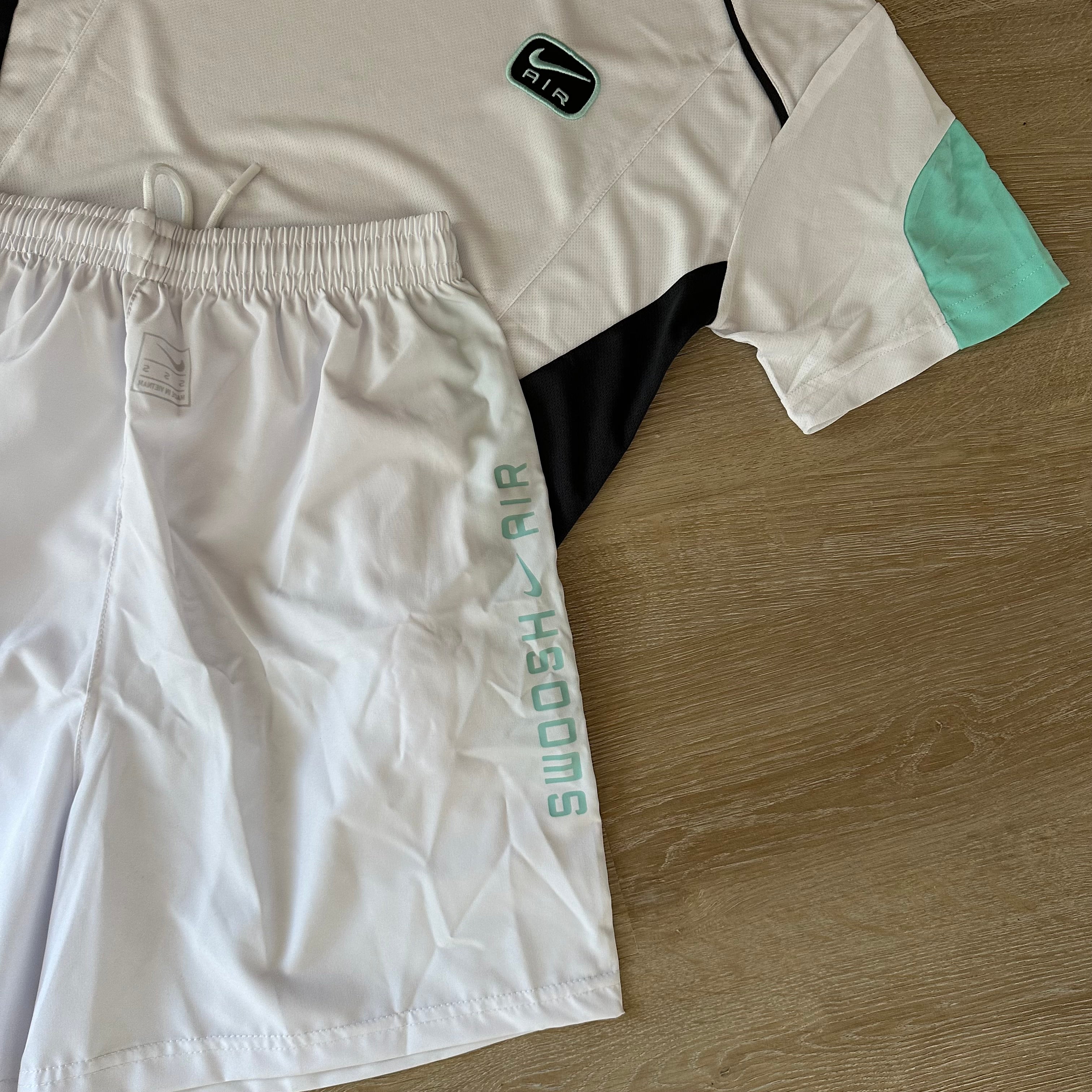 CONJUNTO NIKE