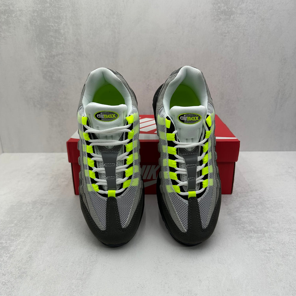 NIKE AIR MAX 95