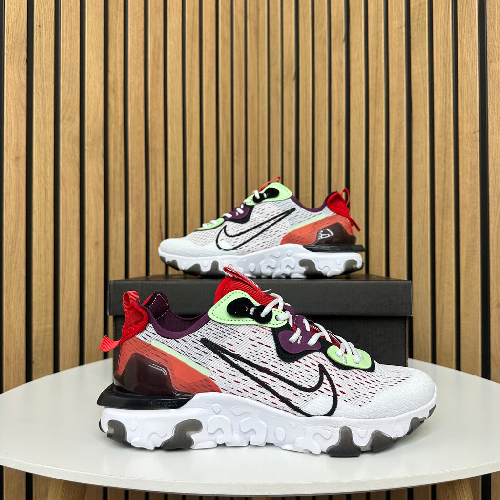 NIKE REACT VISION