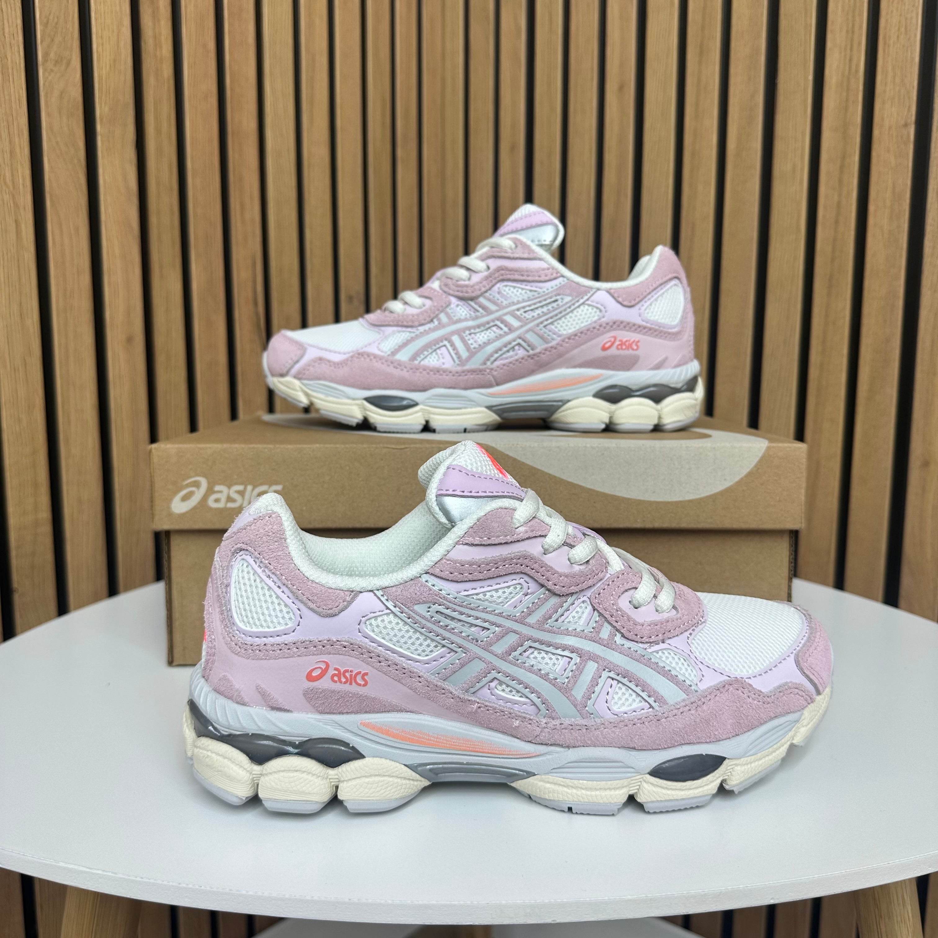 ASICS GEL NYC