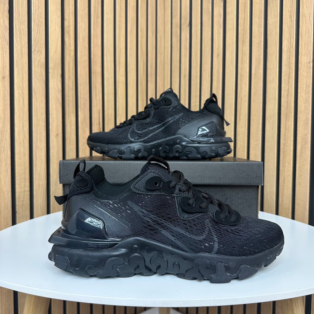 NIKE REACT VISION