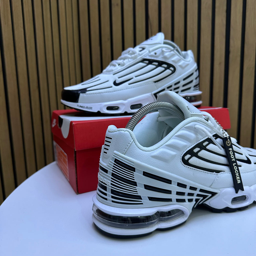 NIKE TUNED WHITE