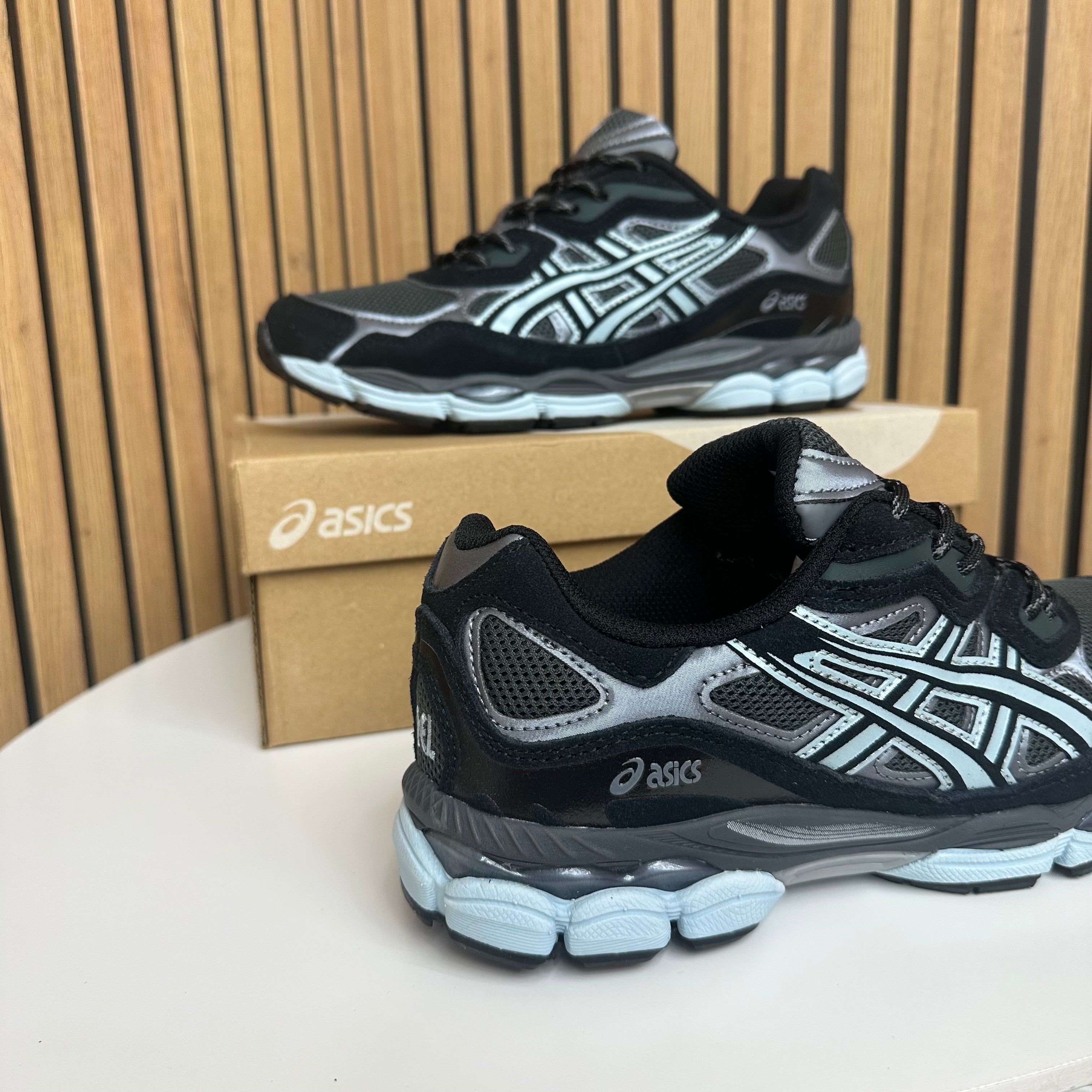 ASICS GEL NYC