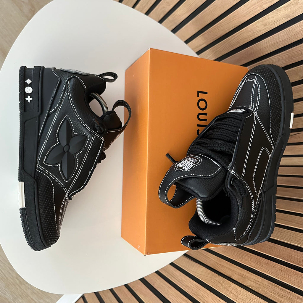 LV SKATE TRIPLE BLACK