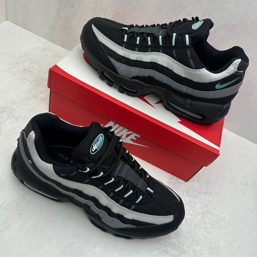 NIKE AIR MAX 95