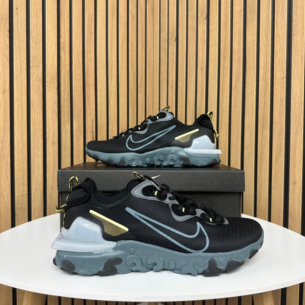 NIKE REACT VISION