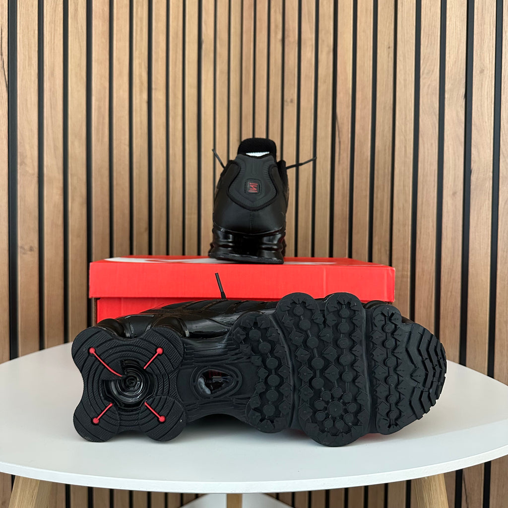 NIKE SHOX TL BLACK
