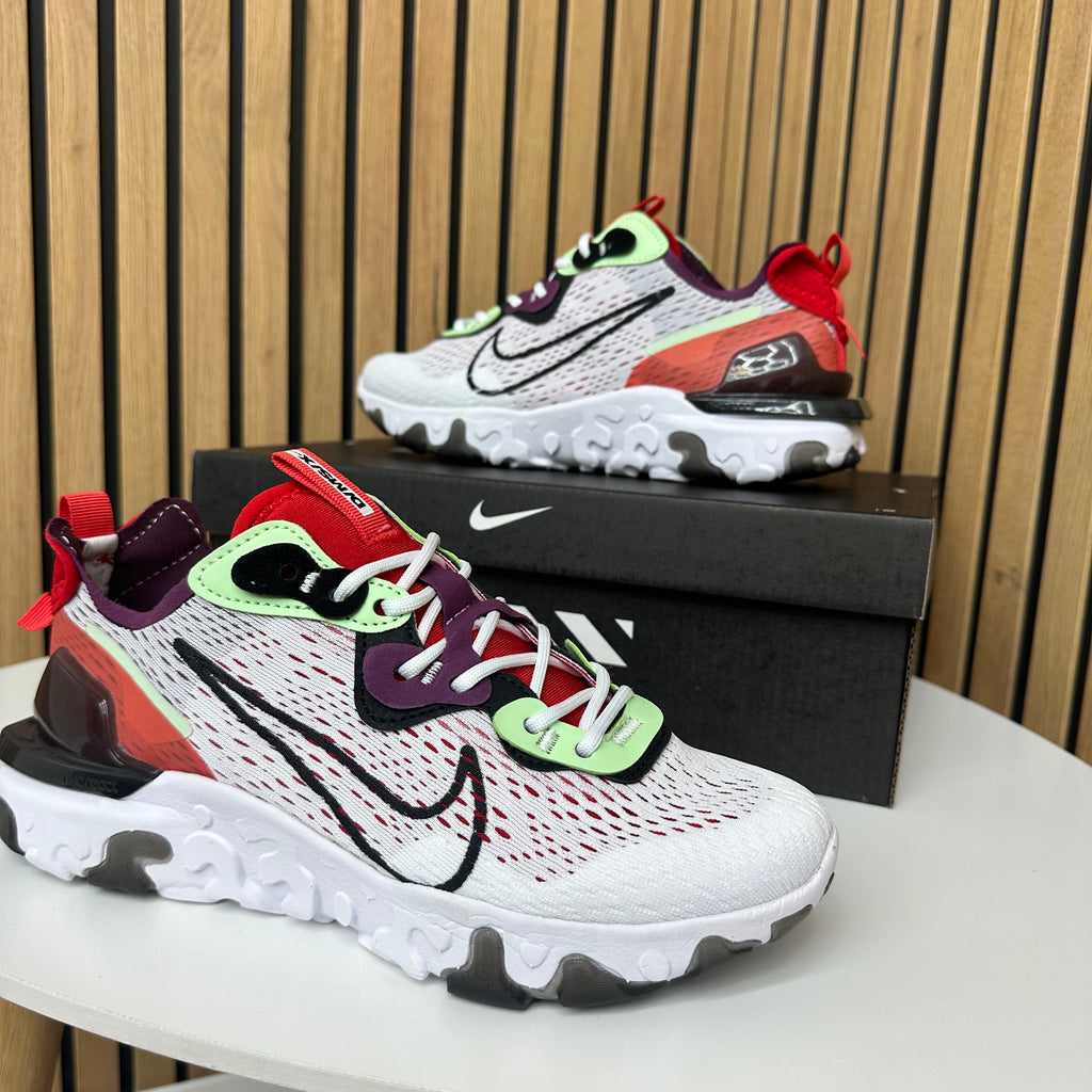 NIKE REACT VISION