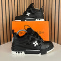 LV SKATE BLACK