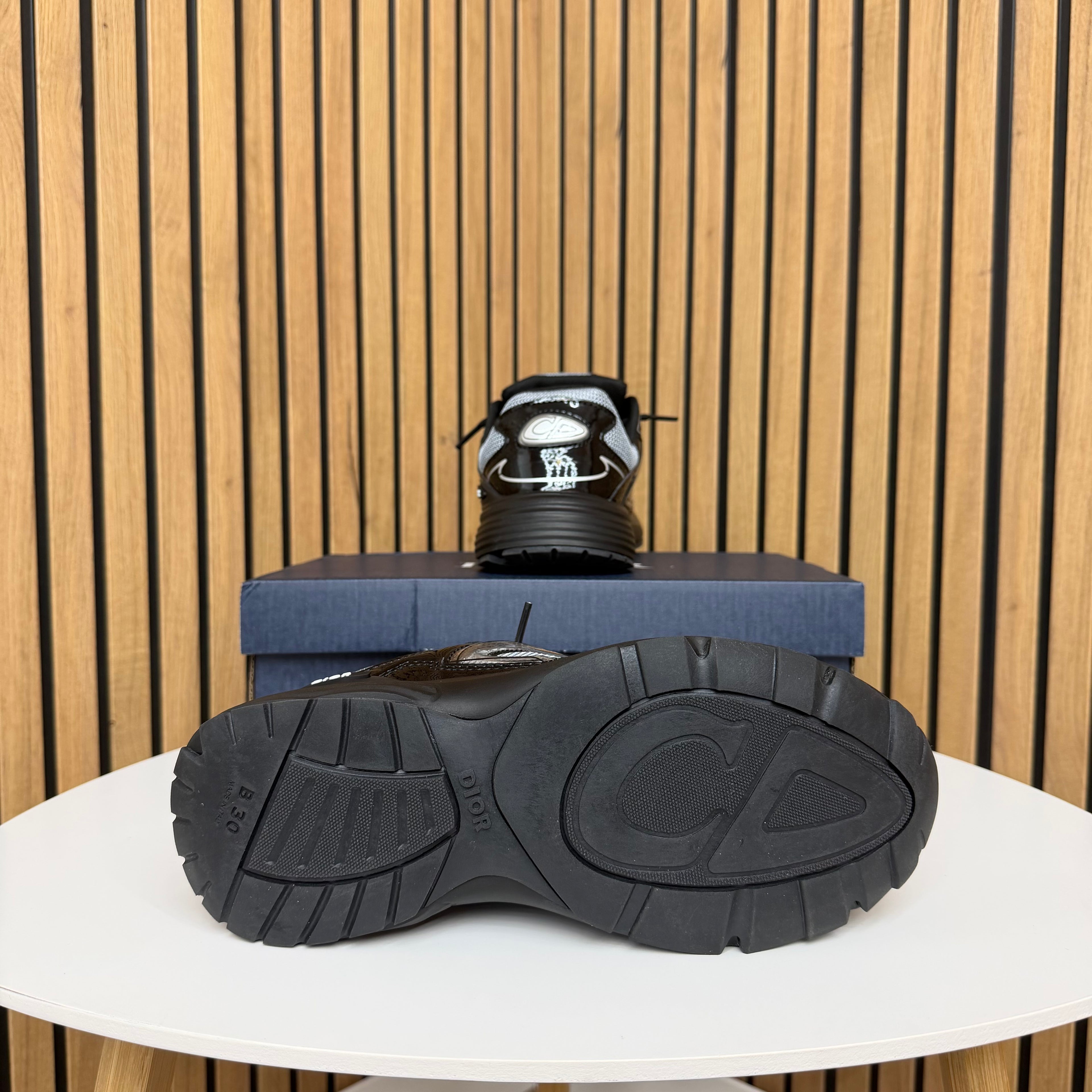 DIOR B30