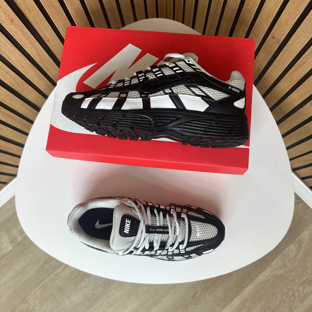 NIKE P-6000 GREY/BLACK