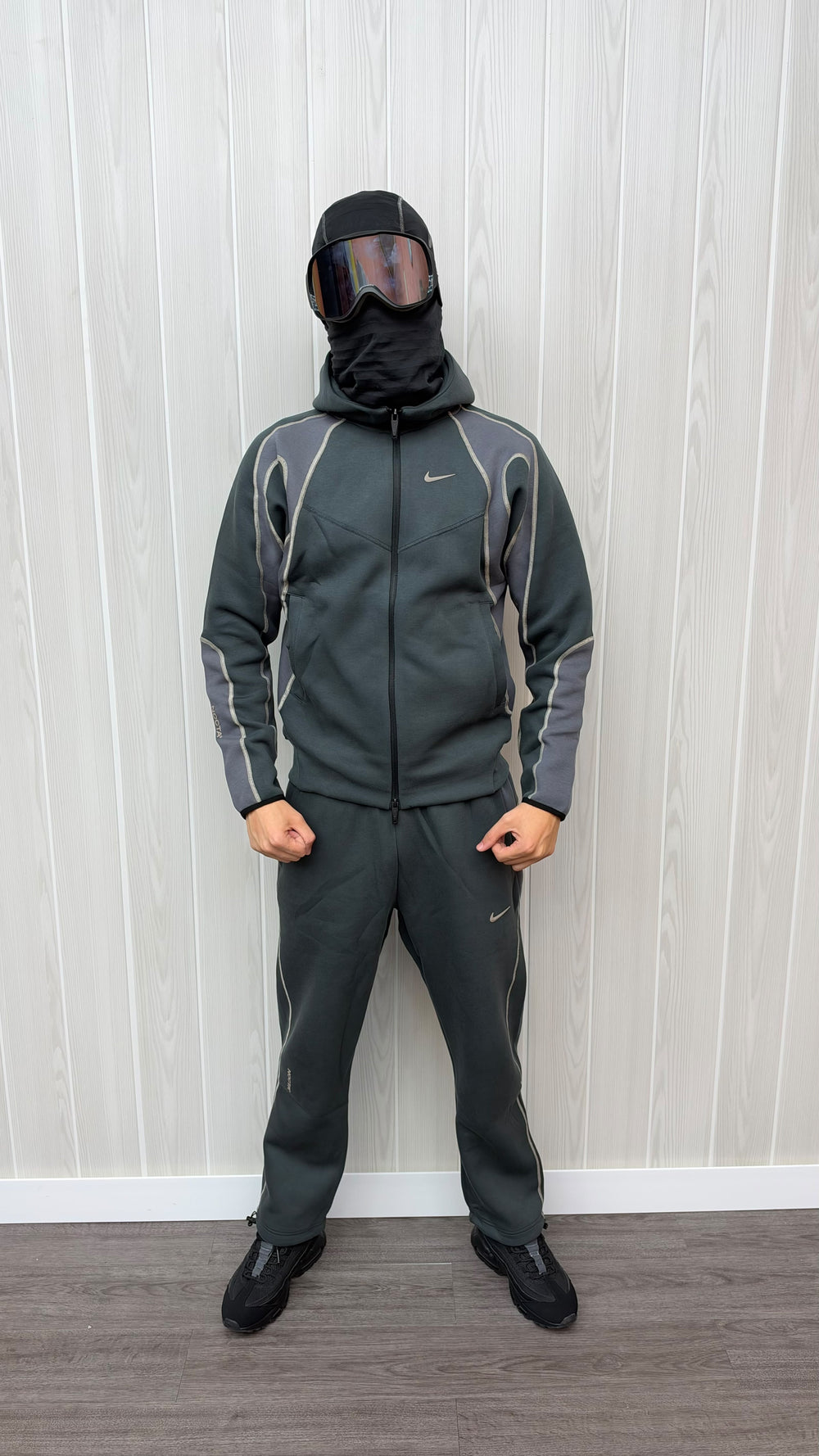 NIKE TECH NOCTA