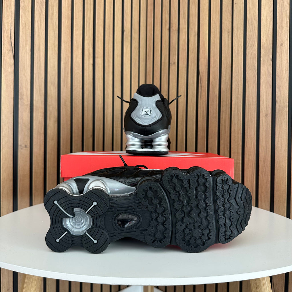 NIKE SHOX TL