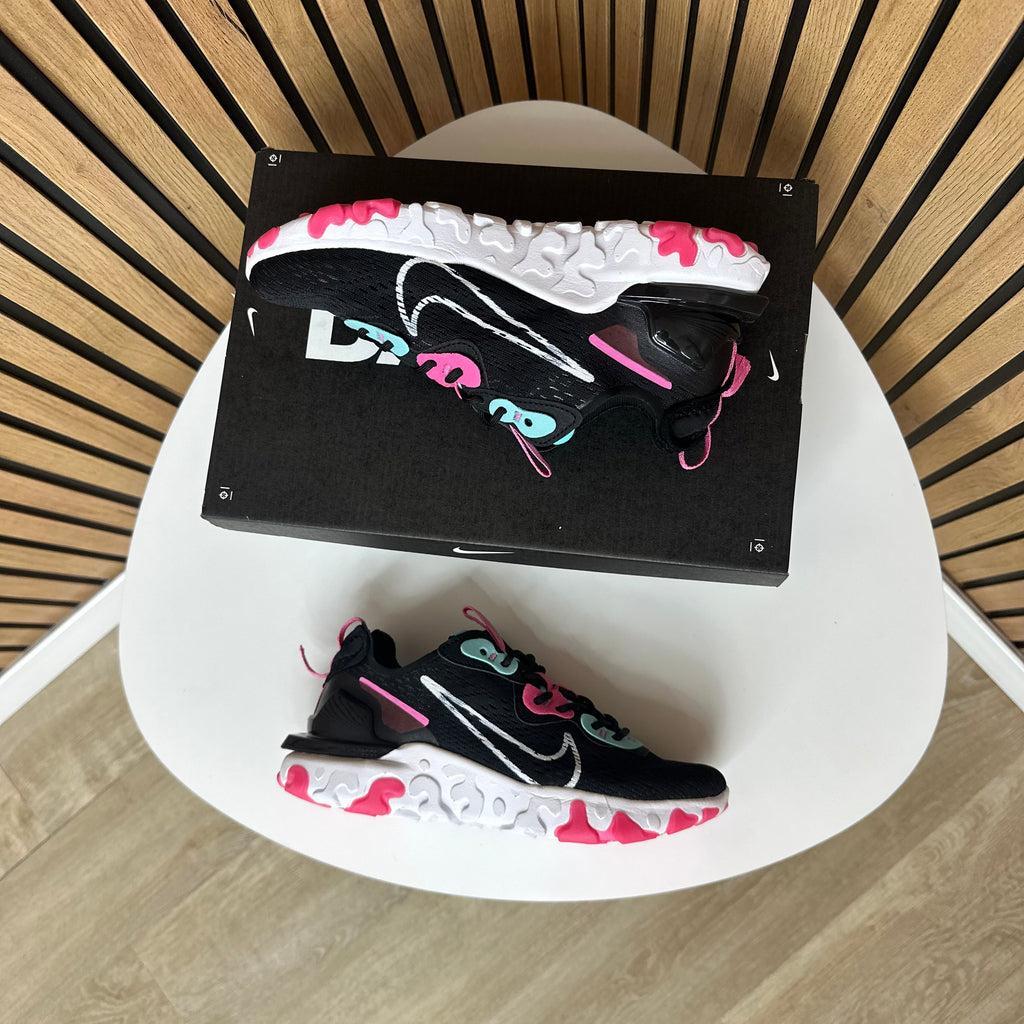 NIKE REACT VISION