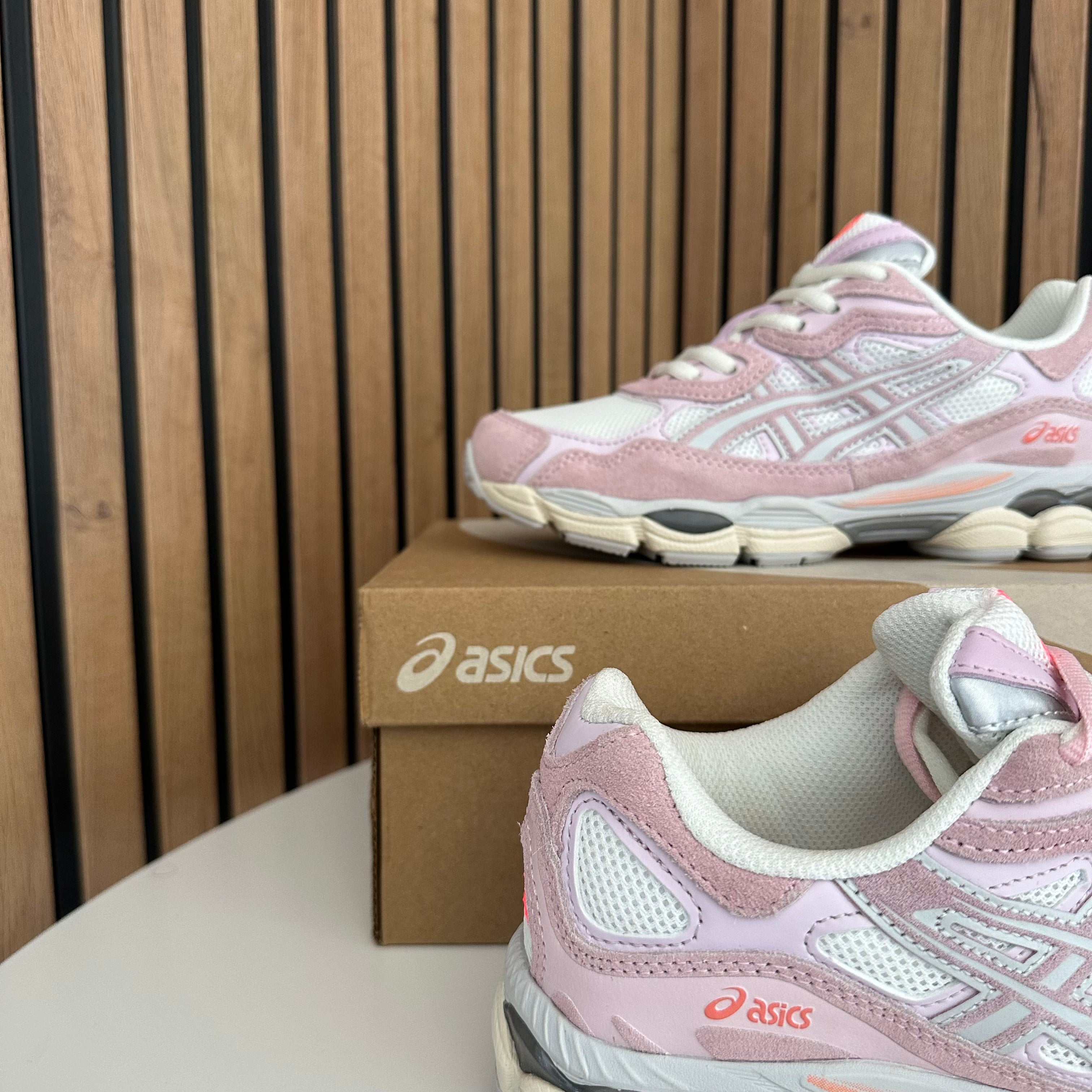 ASICS GEL NYC