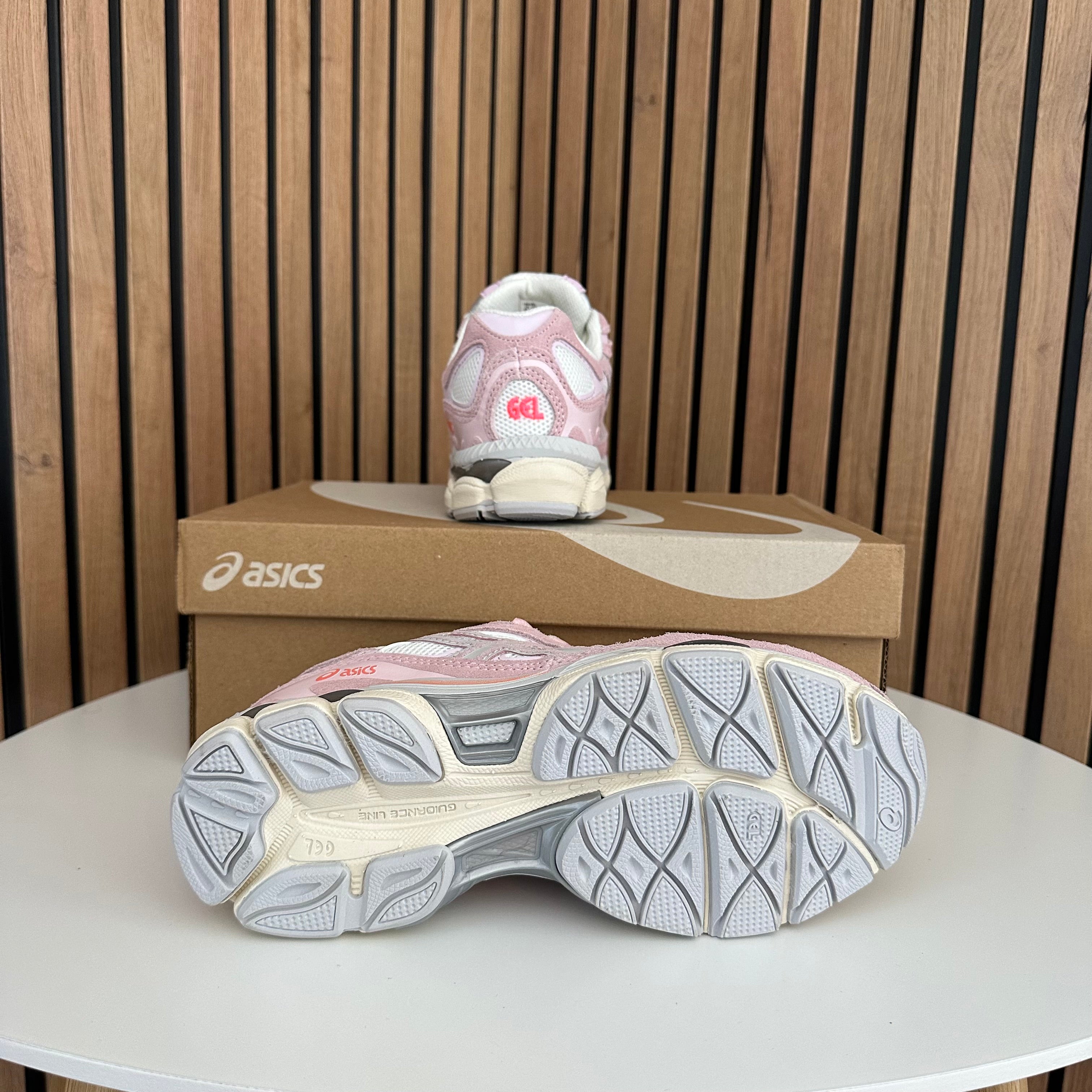ASICS GEL NYC