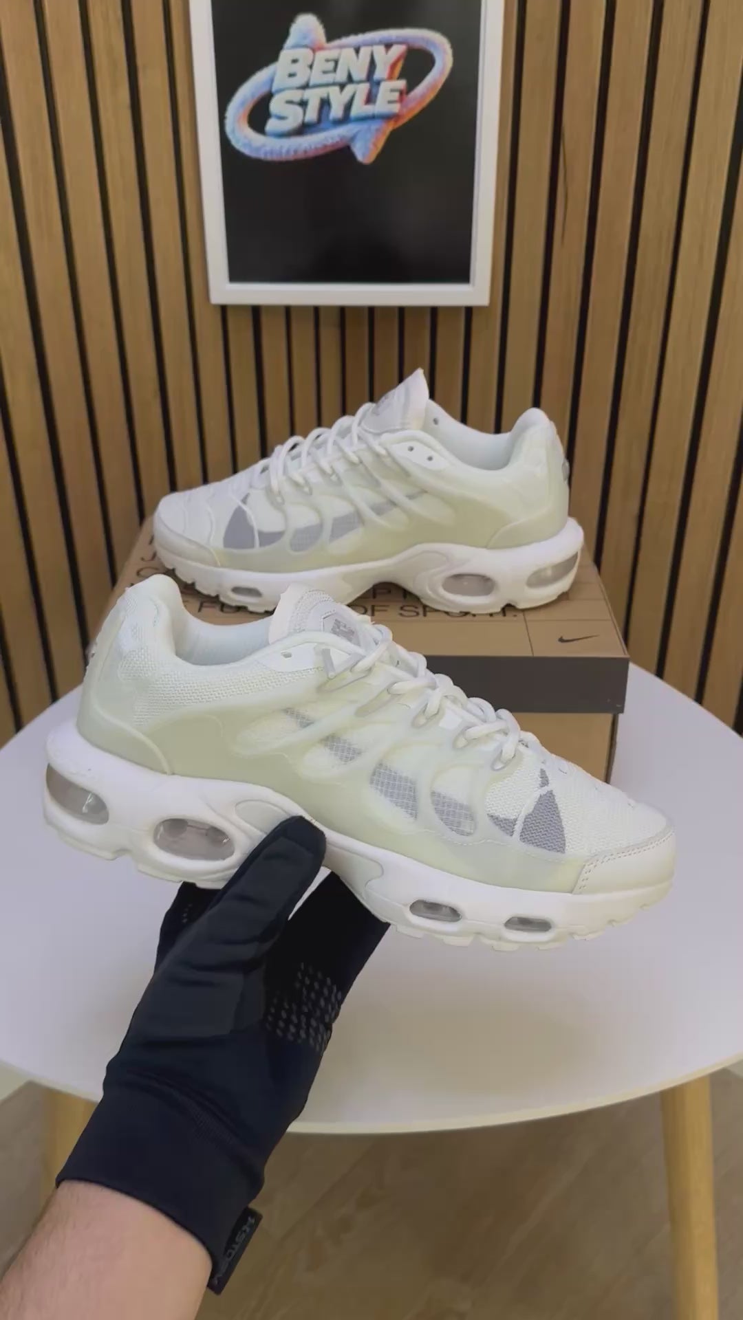 NIKE TERRASCAPE WHITE
