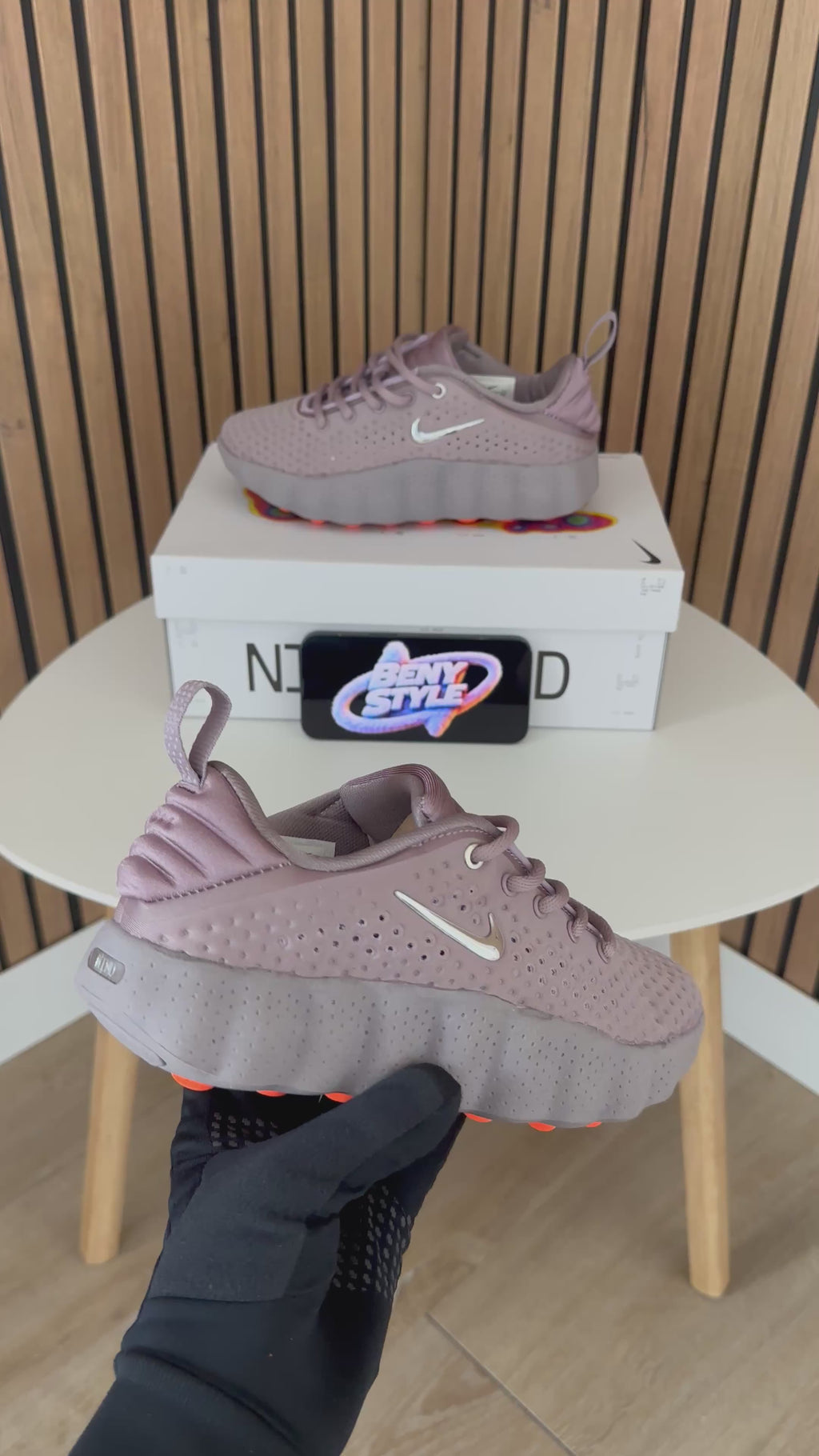 NIKE MIND 002