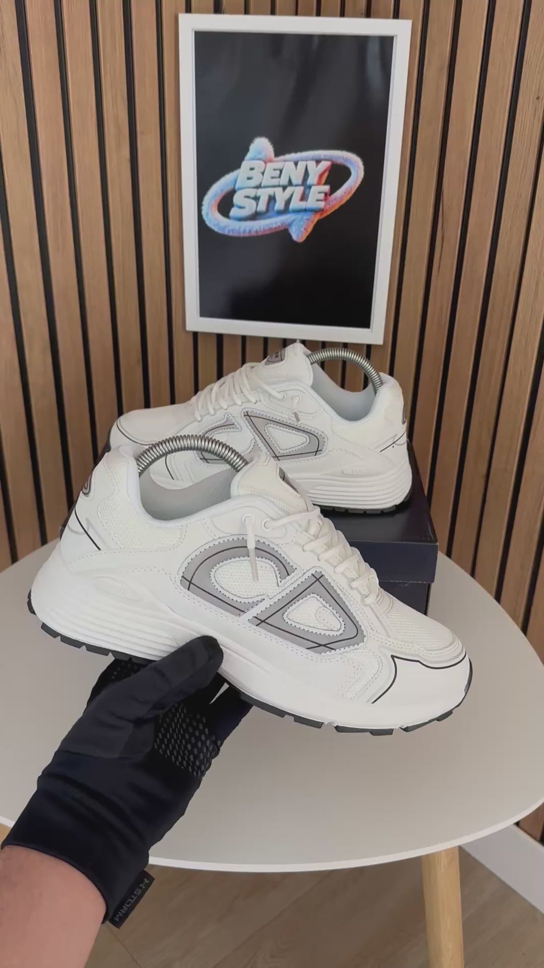 DIOR B30 WHITE